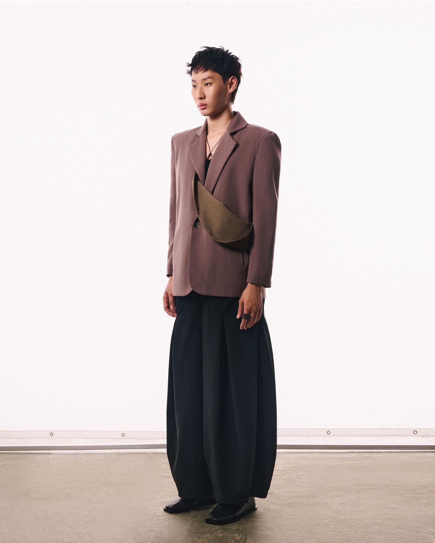 black-dup-trousers-double-waistband-pleated-wide-leg-the-idiot