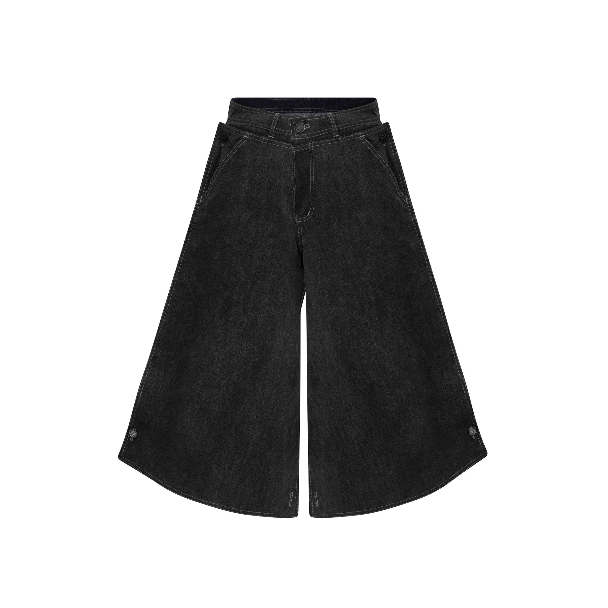 box-short-pants-DUC-STUDIO