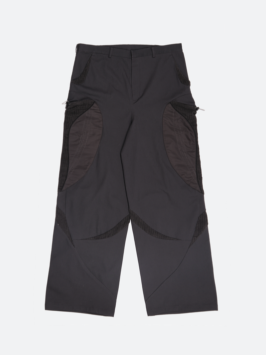 dark-gray-technical-cargo-fragile-club-astouda