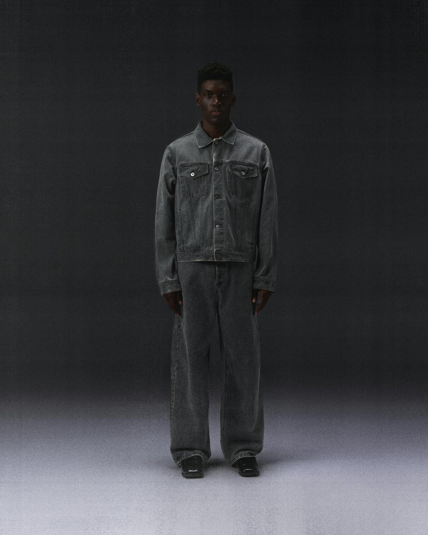 gray-dyed-baggy-denim-FRAGILE-CLUB-astoud