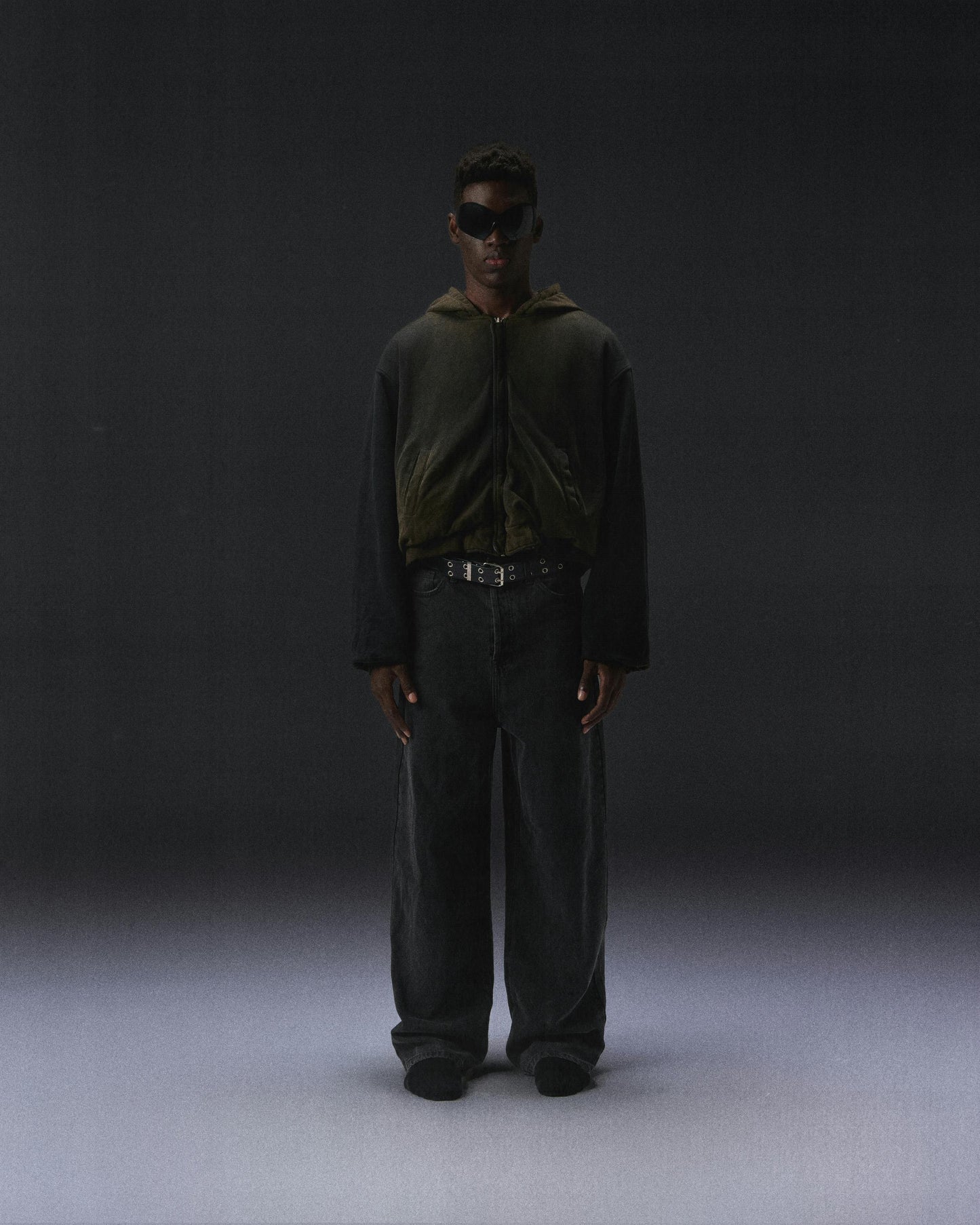 cropped-reversible-hood-bomber-jacket-astoud