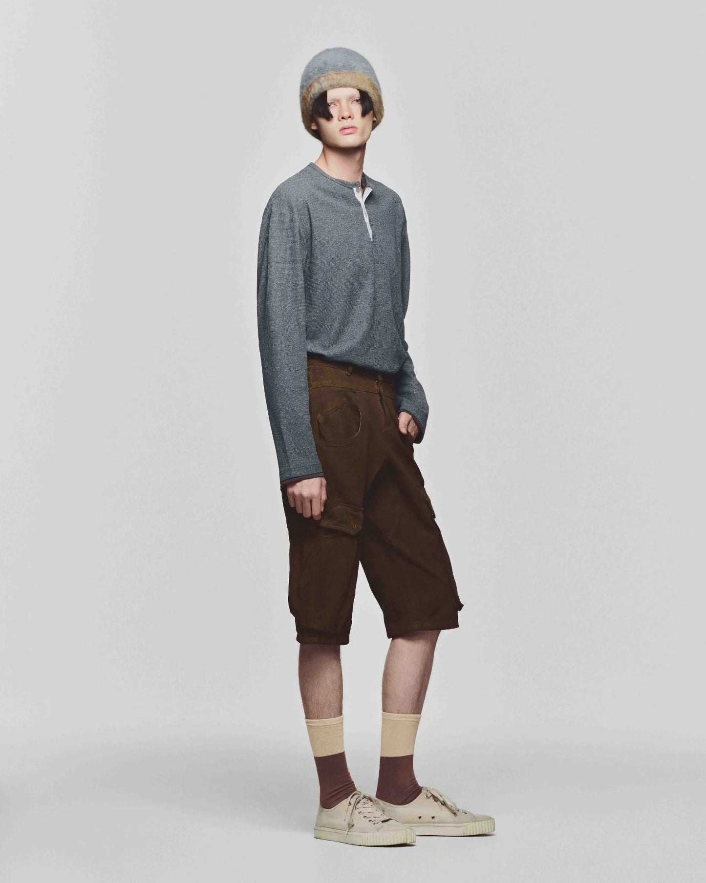 gray-ashton-henley-tee lider astoud