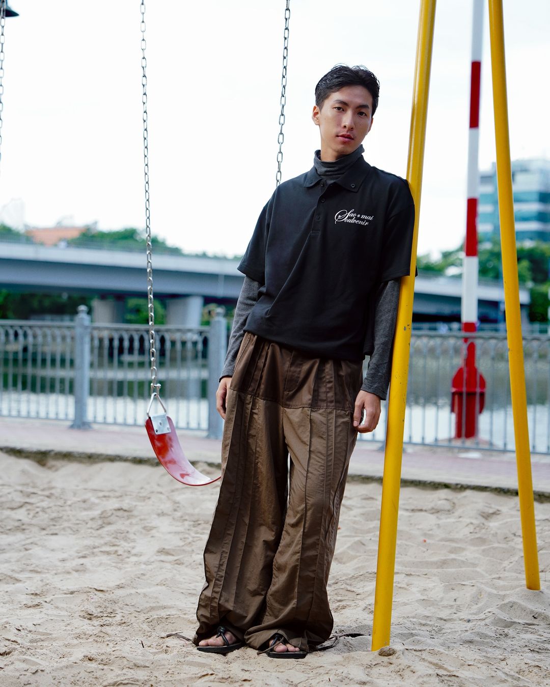 Nắng Mưa Hybrid Pants