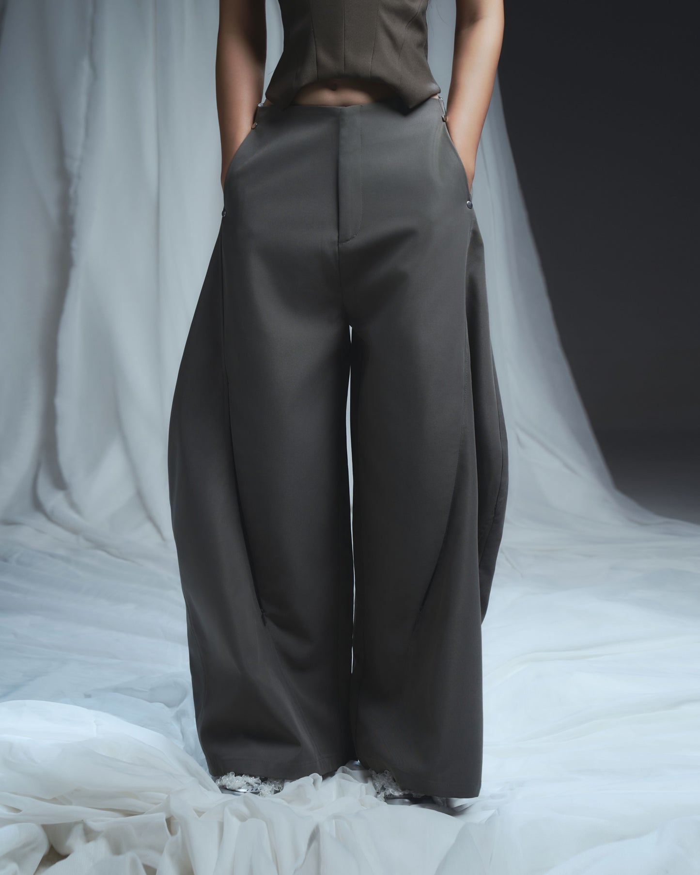 gray-ludovic-pants bunnyhill astoud