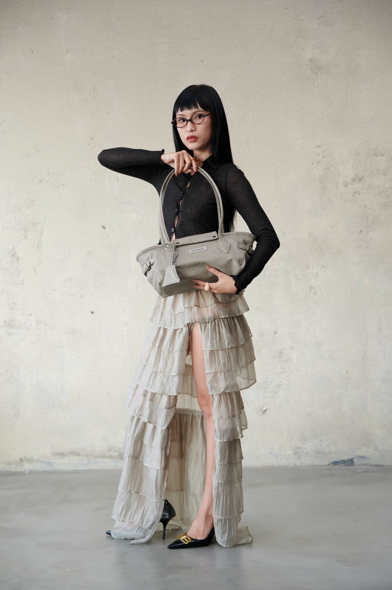 Gray SGS Elegant Bag /Small/ SAIGON SWAGGER astoud