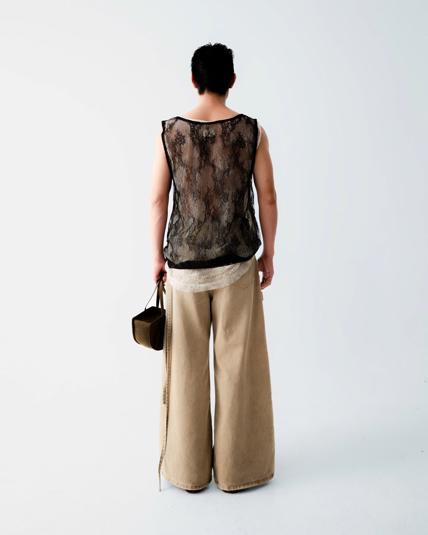 ao-anh-lace-tank-top an heritage astoud